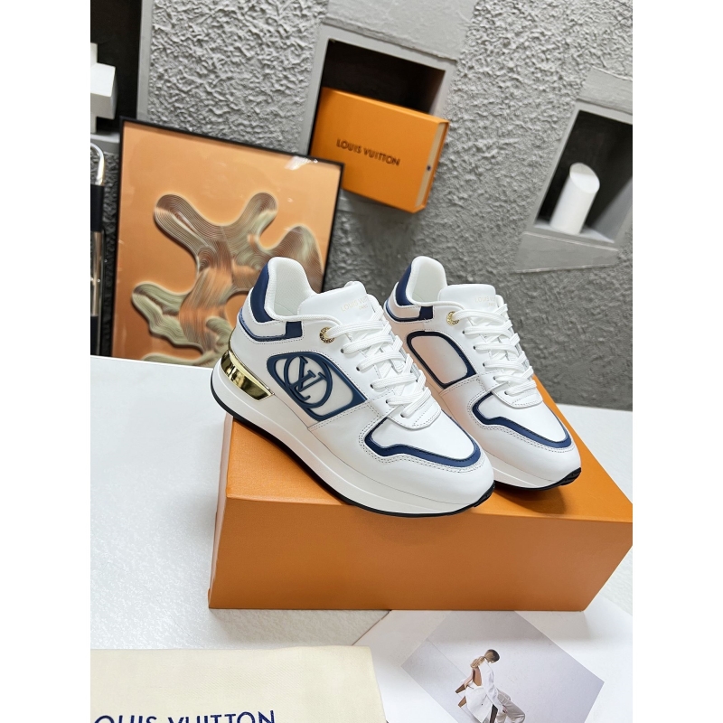l**is V*t*n sneakers